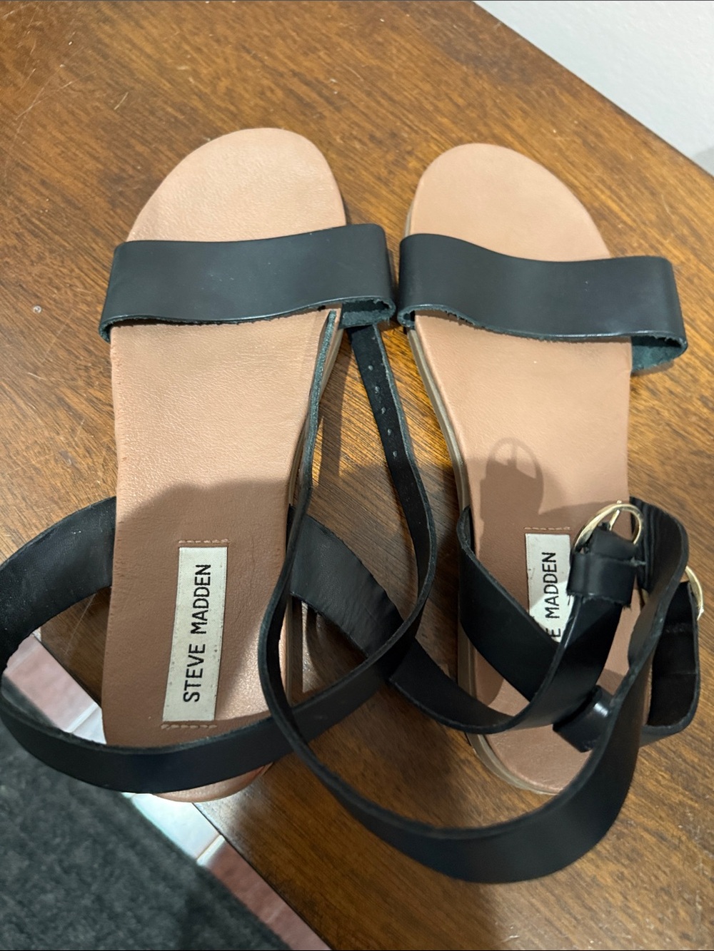 Steve Madden Black Leather Strappy Flat Sandals